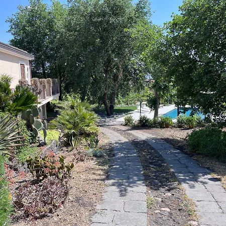 Etna Tra Le Querce Semesterbostad *
