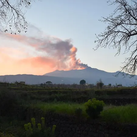 Etna Tra Le Querce Сasa de vacaciones